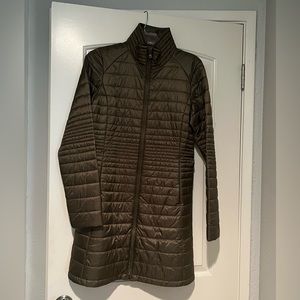 Patagonia puff parka